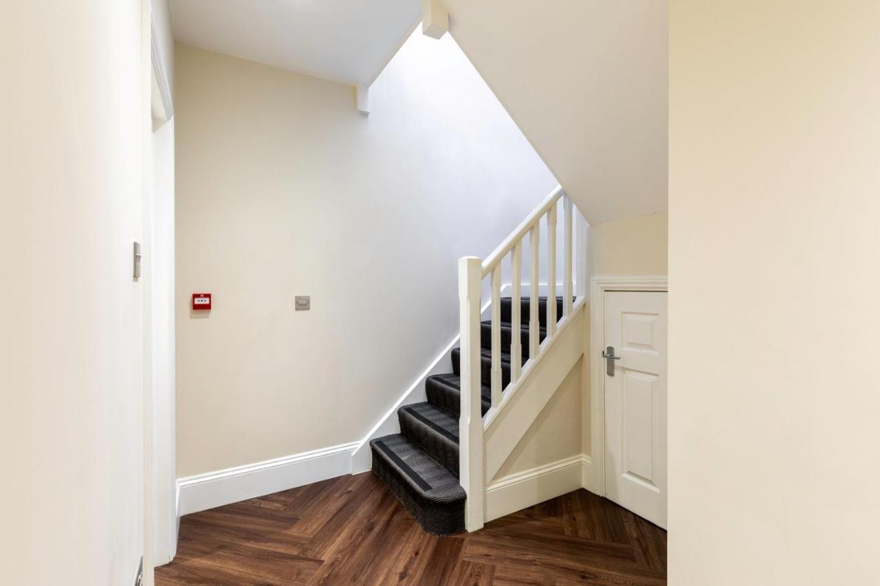 2-Br Apartment For 6 In Covent Garden With Ac Londýn Exteriér fotografie