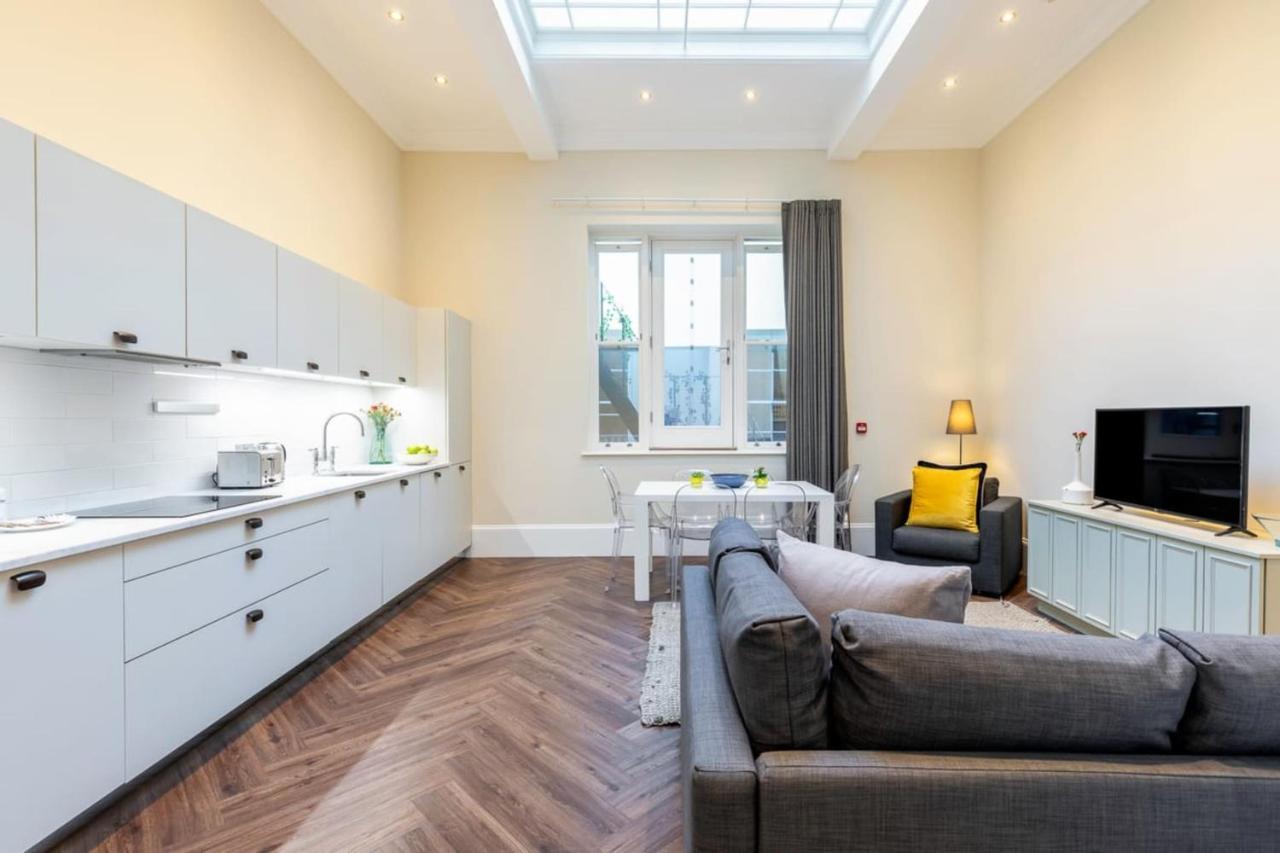 2-Br Apartment For 6 In Covent Garden With Ac Londýn Exteriér fotografie