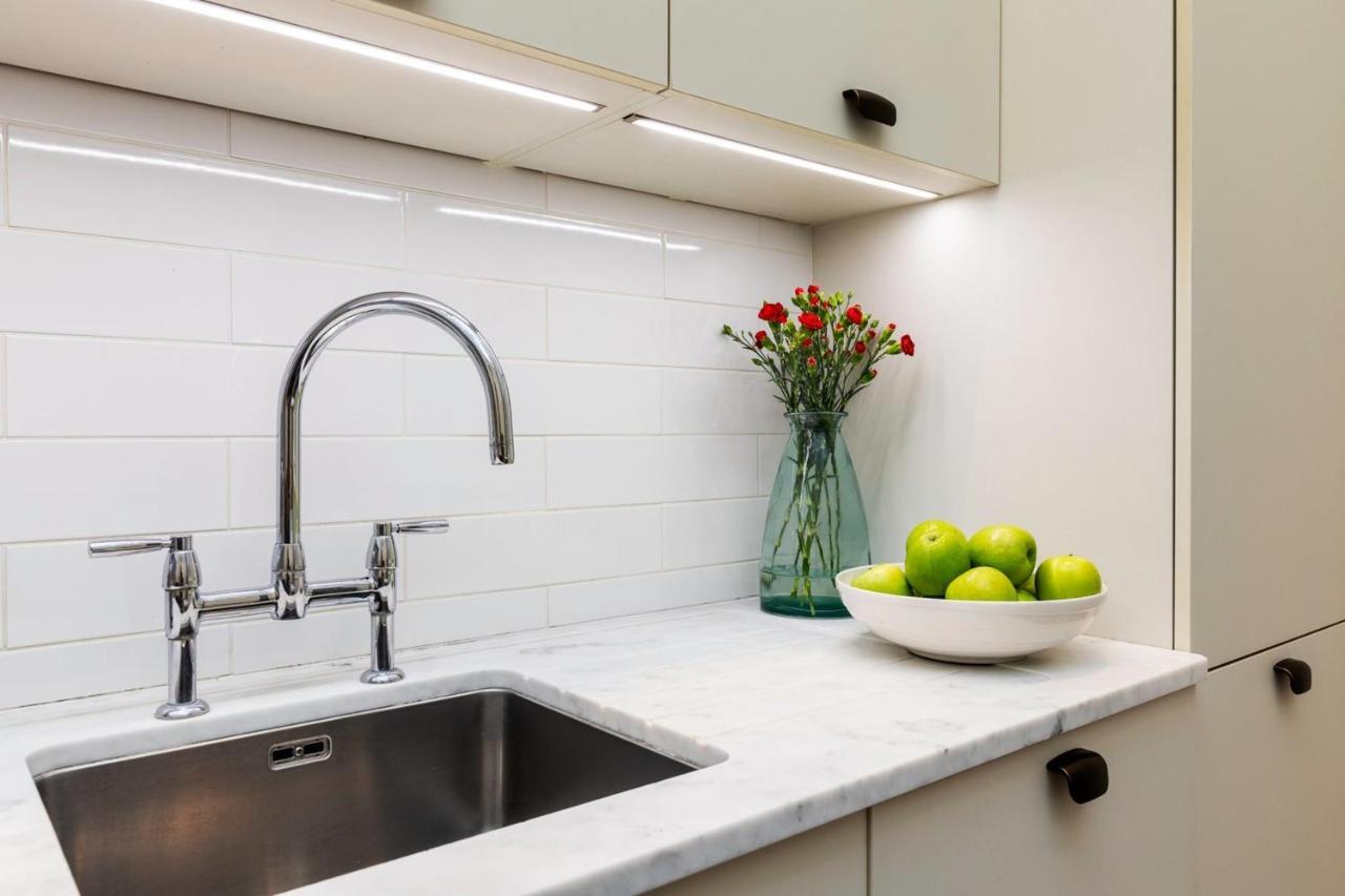 2-Br Apartment For 6 In Covent Garden With Ac Londýn Exteriér fotografie